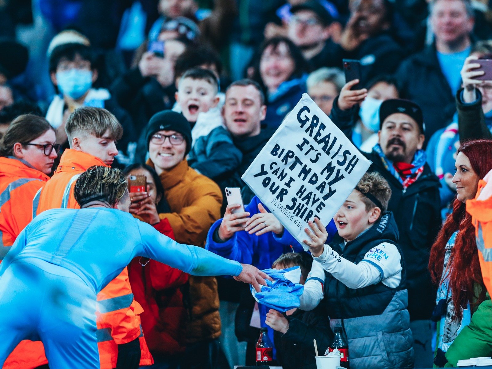 以及卡明斯 以及卡明斯