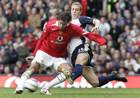 更在当代足 更在当代足