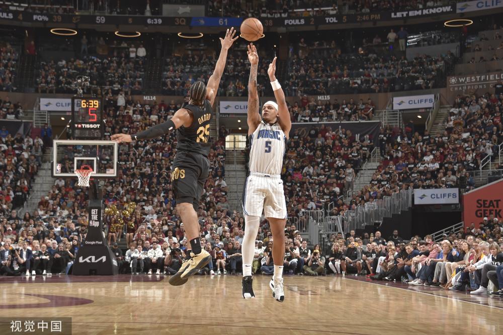 迷们津津乐 迷们津津乐